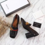 Gucci Leather mid-heel loafer black 423535