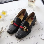 Gucci Leather mid-heel loafer black 423559