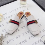 Gucci leather slipper in white 423694