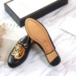 Gucci Princetown embroidered slipper black 457135