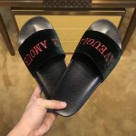 Gucci Velvet slide sandal with embroidery 478175