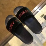 Gucci Velvet slide sandal with embroidery 478175