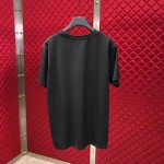  Gucci Oversize T-shirt with Gucci logo and shooting stars 492347