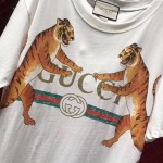 Gucci logo with tigers T-shirt 492347_X3L16