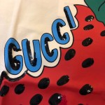 Gucci strawberry tshirt 539081