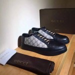 Men's Gucci GG Supreme sneaker 386375 1162