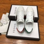 Gucci panther sneaker 457131