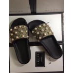 Gucci GG Supreme slide with pearls 475748-9761