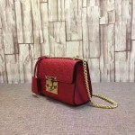 Padlock Gucci Signature shoulder bag red 409487