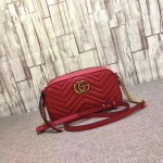 Gucci GG Marmont matelassé shoulder bag small red 447632