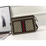 Gucci GG Supreme medium shoulder bag 523354