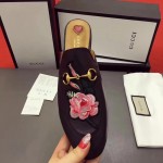 Gucci Princetown leather slipper black 449267