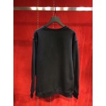 Gucci Oversize sweatshirt with manga patch 469250