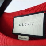 Gucci Manga print cotton sweatshirt red 539088