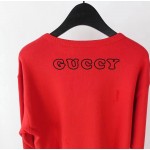 Gucci Manga print cotton sweatshirt red 539088