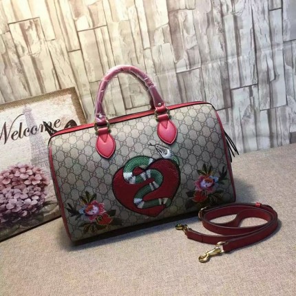 Gucci Limited Edition GG Supreme top handle bag