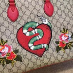 Gucci Limited Edition soft GG Supreme tote 453705