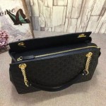 Gucci Signature shoulder bag black 453771