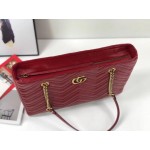 Gucci GG Marmont matelassé medium tote red 524578