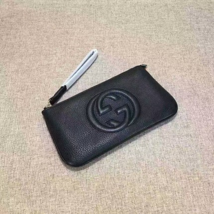 Gucci Soho leather wristlet wallet in Black 295840