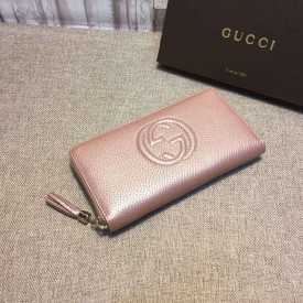 Gucci Soho leather zip around wallet in Champagne 308004