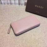 Gucci Soho leather zip around wallet in Pink 308004