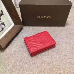 Gucci GG Marmont card case in Red 443125