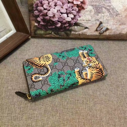 Gucci Bengal zip around wallet 451468